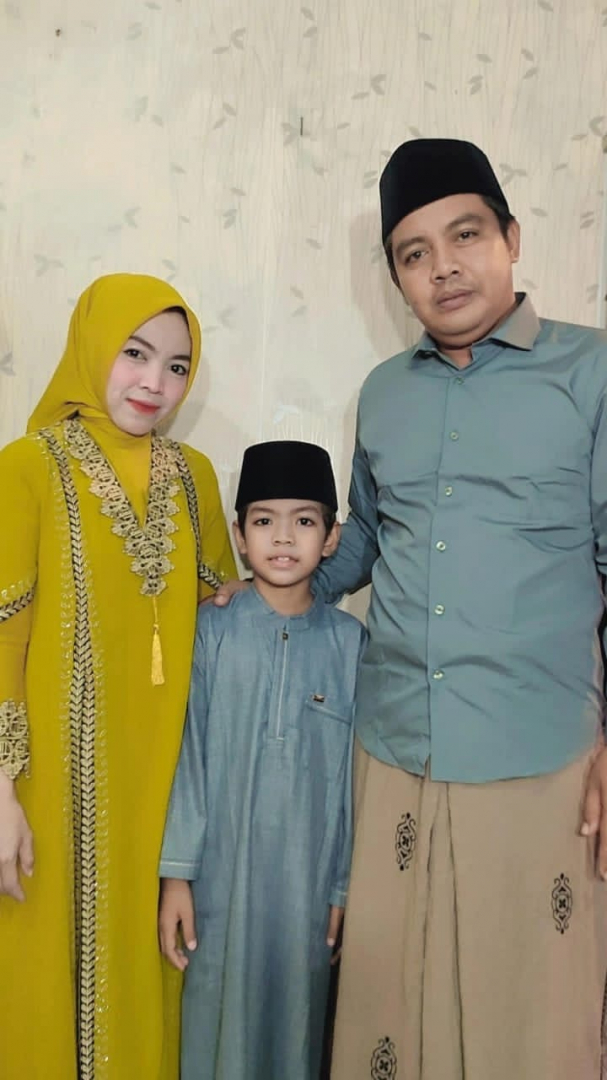 https://zabdanabrisam.khitanan.id/dirmember/00000002/ilfianalmajh/photo-16865-10766-l-202504160951.jpg
